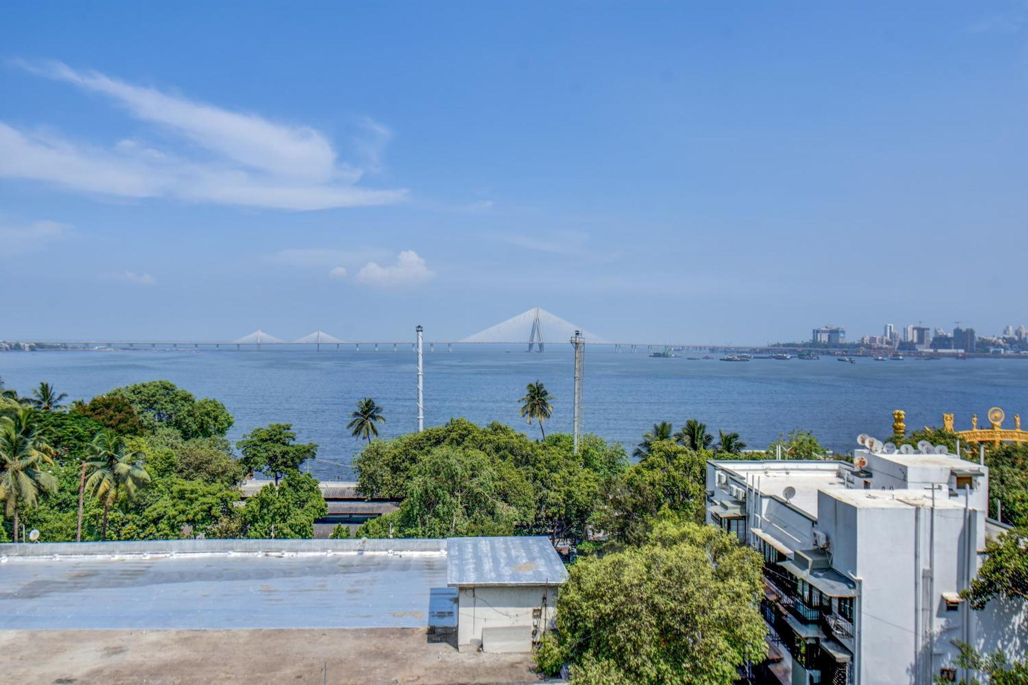 Staywood Suites, Mumbai, Mumbai
